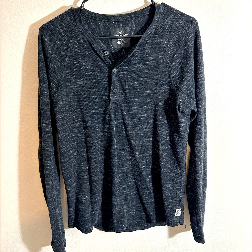 American Eagle long sleeve